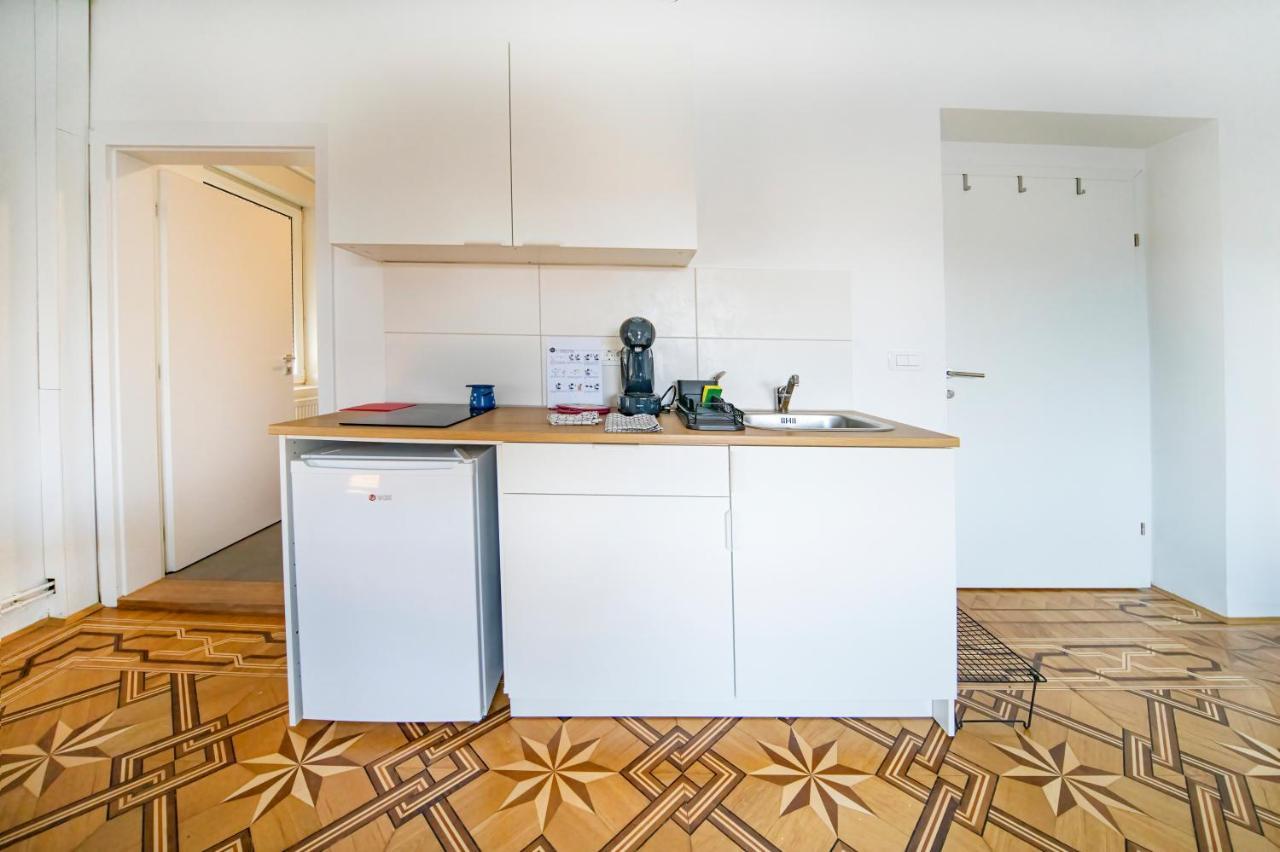 P & B Apartment ลูบลิยานา ภายนอก รูปภาพ